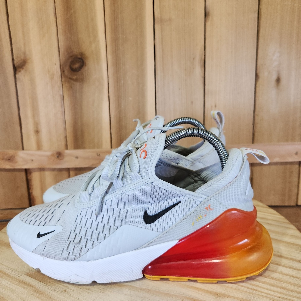 Nike Air Max 270 Shoes Youth 6.5Y Gray Orange Kids Running Sneakers HF5179-001